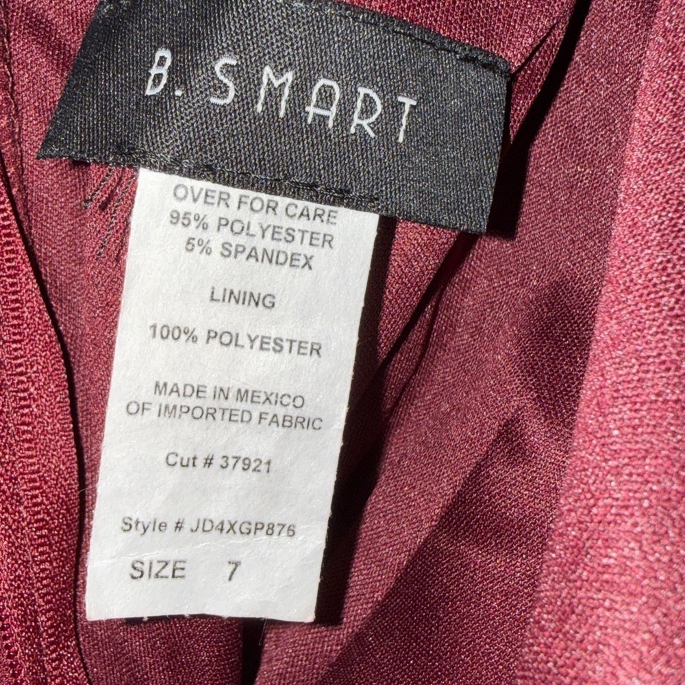 B. Smart Deep Red Dress - Picture 5 of 5